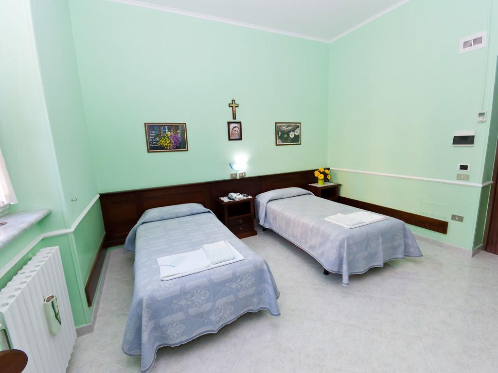 Maria Cristina Brando 3* Roma